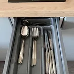 In Mit Kostenlosem Parkplatz By Interhome Apartman