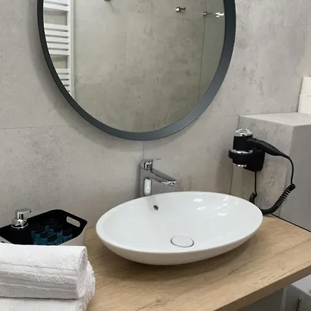דירה In Mit Kostenlosem Parkplatz By Interhome *